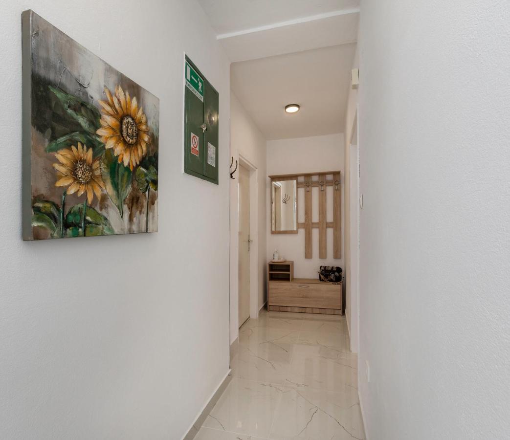 Apartments Mandic Pula Exterior foto