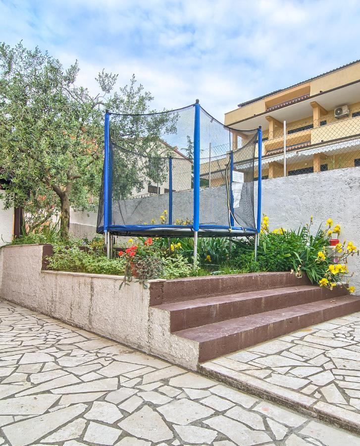 Apartments Mandic Pula Exterior foto